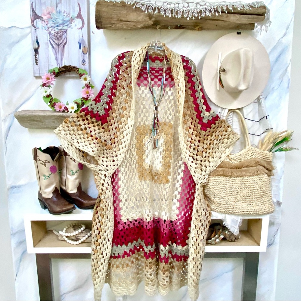 Artisan Giveaway During my posh live Lounge artisan Cocoon cover up